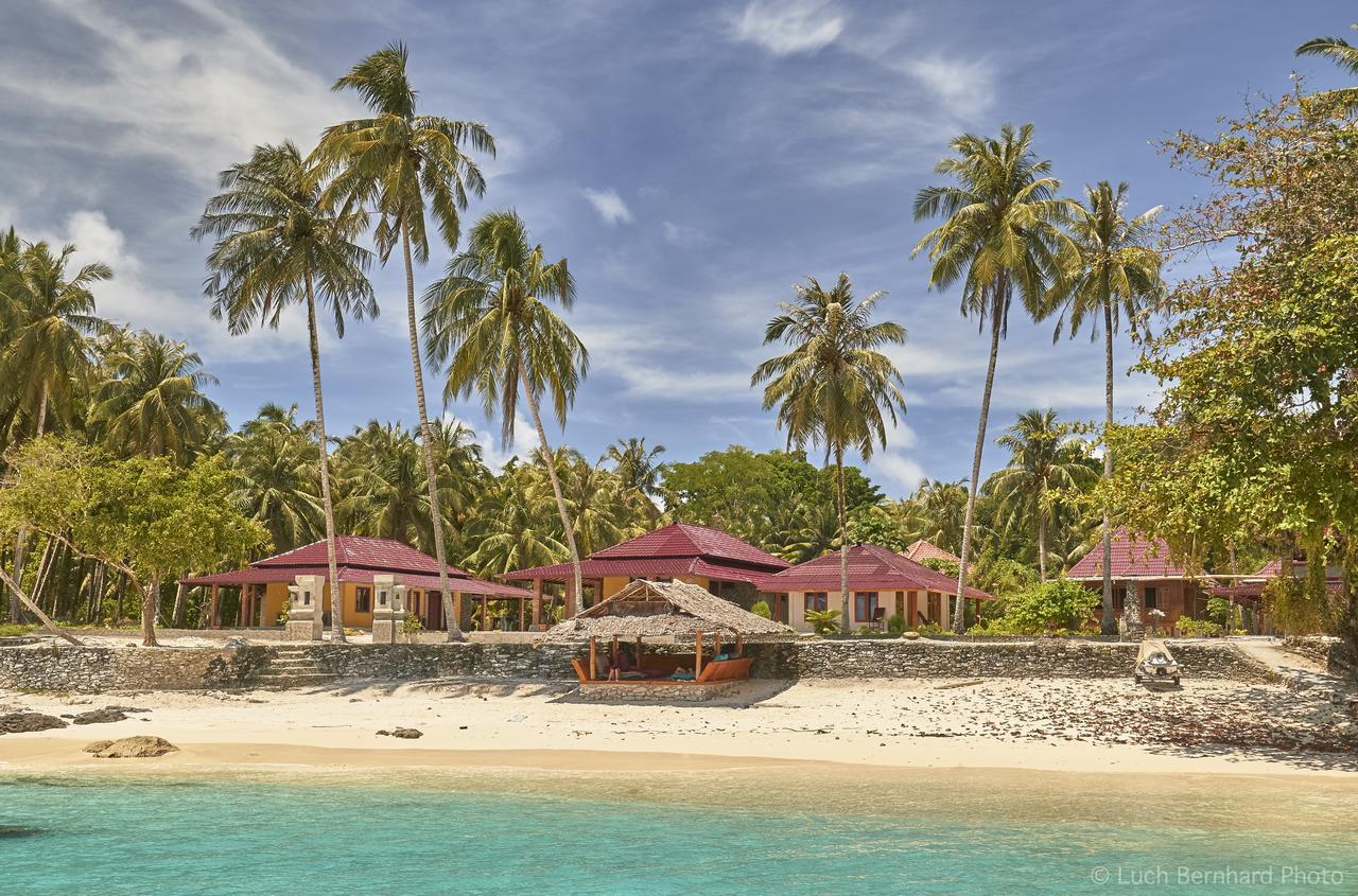 Puri Asu Resort Palau Asu Exterior foto